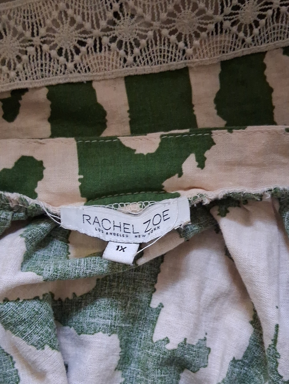 Rachel Zoe Green and White Off-the-Shoulder Printed Top - Picture 6 of 7